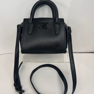 Steve Madden Chevy Black Crossbody Stylish Black Handbag